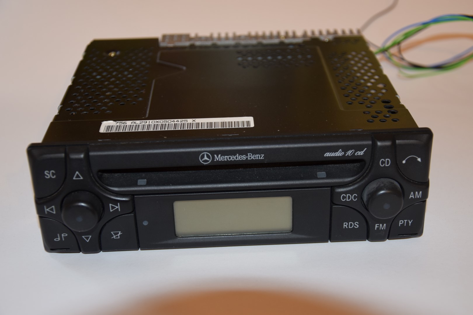  Ausziehhaken für Mercedes Audio 10 BE3200 Radio  Ausbau